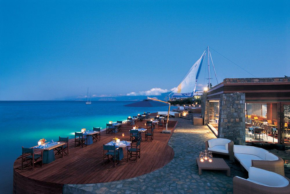 BlueSea Restaurant near Sea